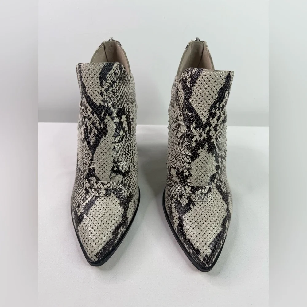 Vince Camuto Levana Snake Print Block Heel Western Bootie Size 8 MSRP $139